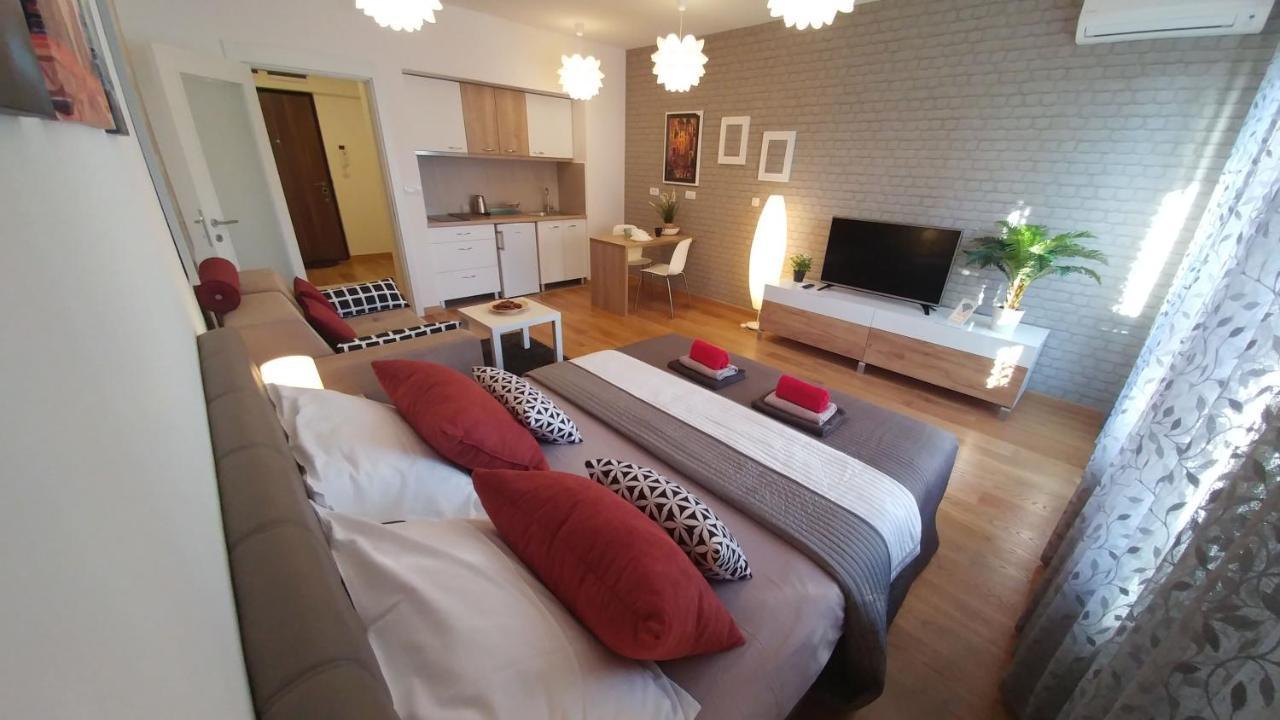 Apartments Delta A Blok - Savada Beograd Ngoại thất bức ảnh