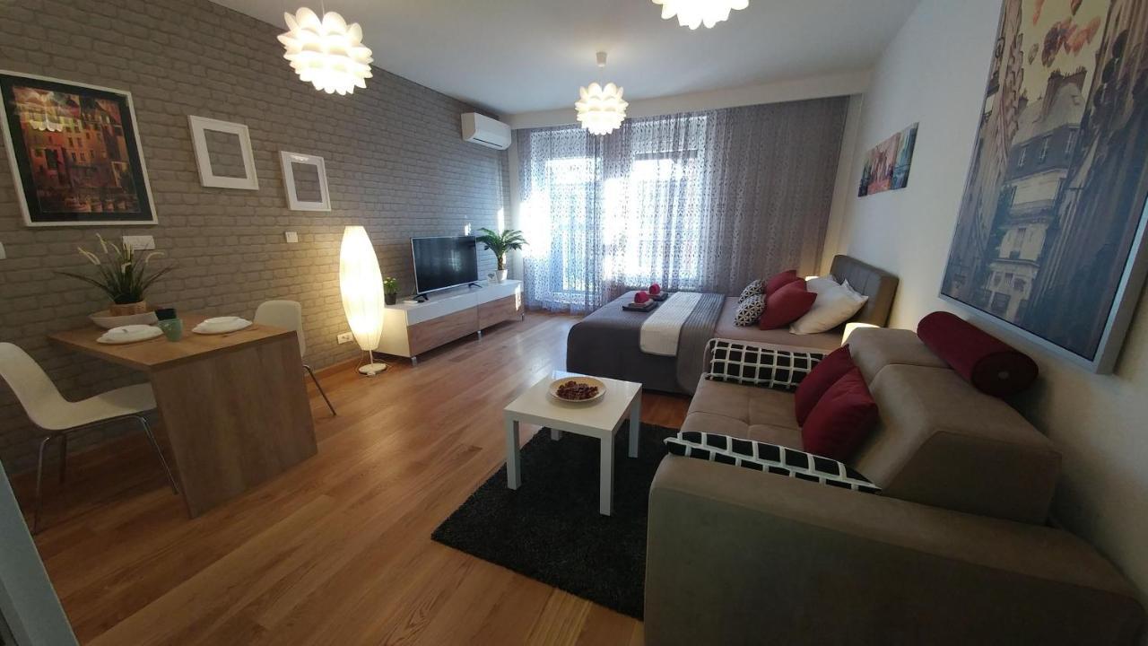 Apartments Delta A Blok - Savada Beograd Ngoại thất bức ảnh