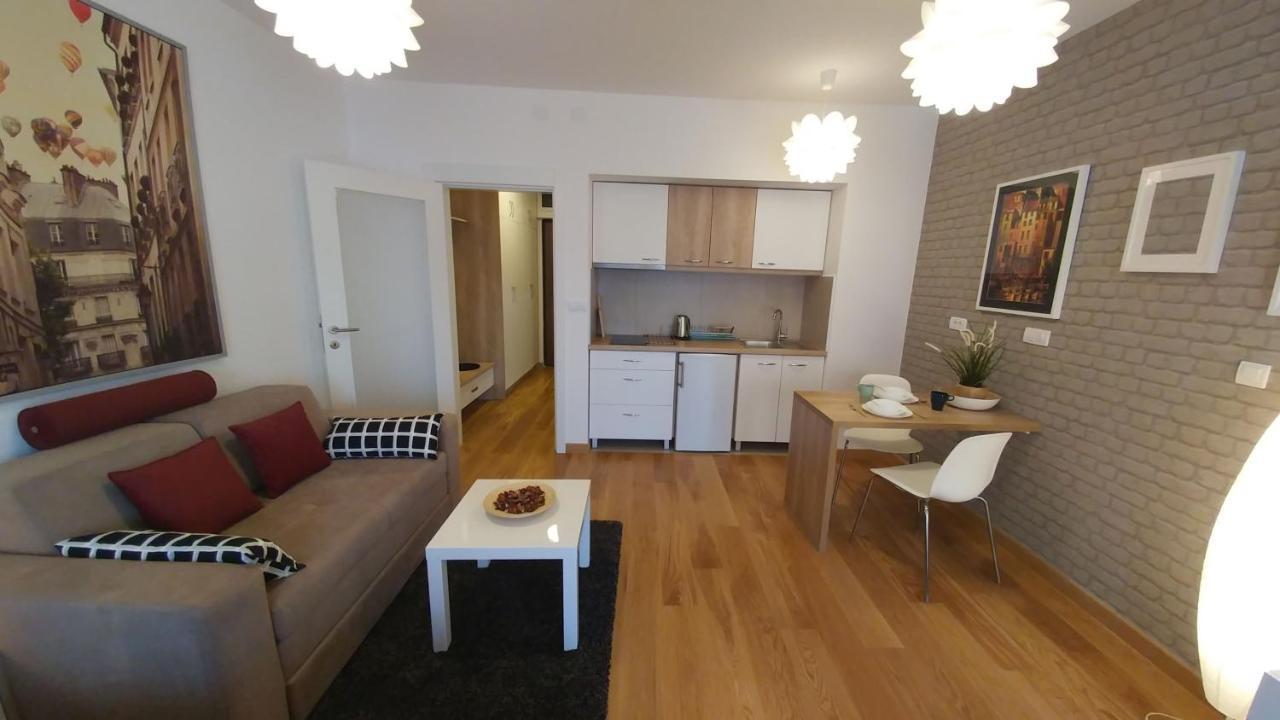 Apartments Delta A Blok - Savada Beograd Ngoại thất bức ảnh